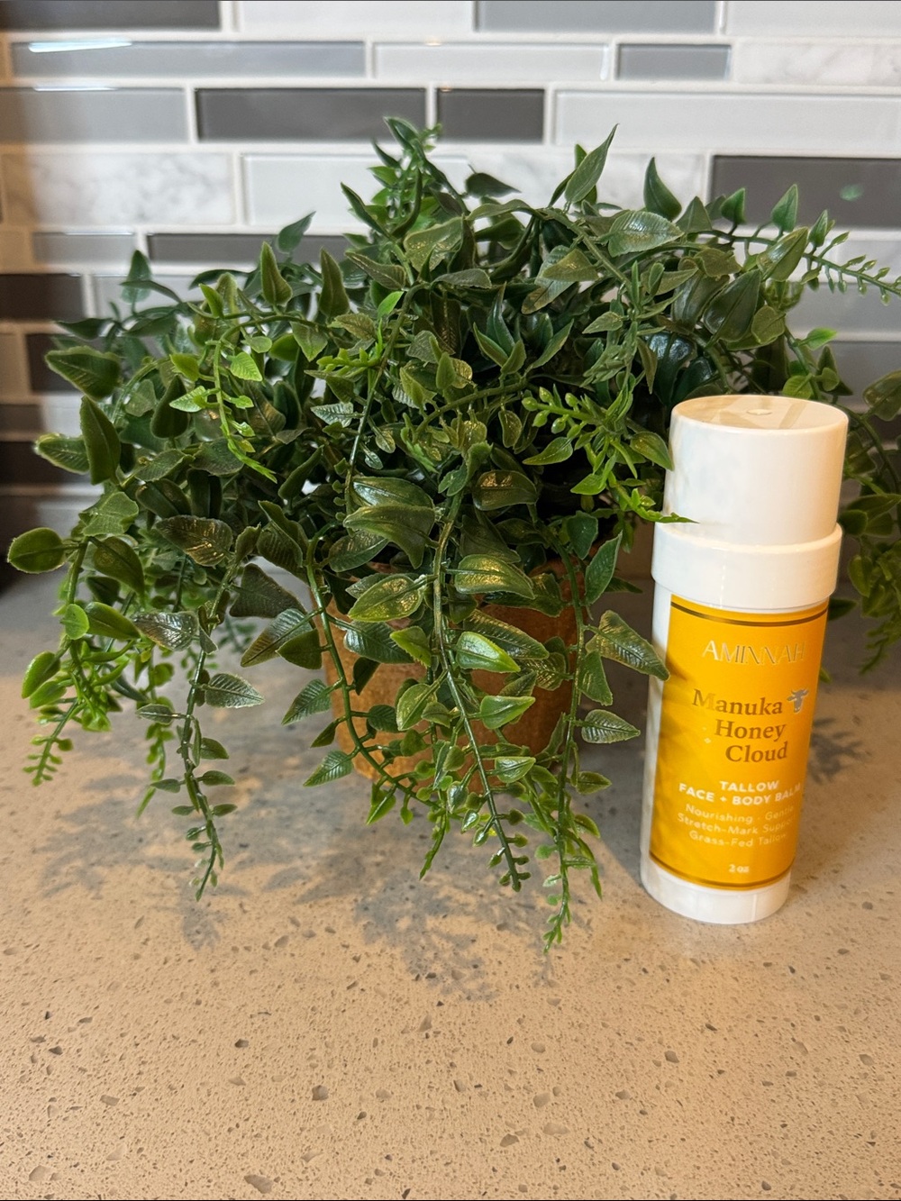 AMINNAH - Manuka Honey Cloud Tallow Face & Body Balm Stick